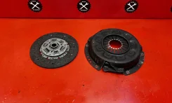 ��������� 2.4 Z24 Nissan Terrano 1 WD21 1988-1995 30210-31G00 3021031G00 ����