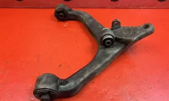 ����� �������� ������ ������ Cherokee KJ 2001-2007 ����