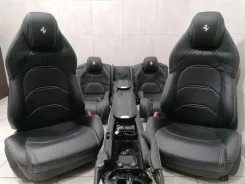 ����� � ����� Ferrari GTC4 Lusso F151M � ���������� Leather ����