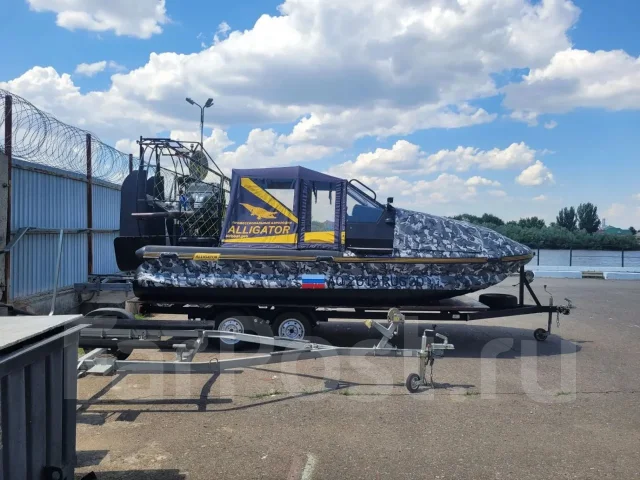 Alligator. 2022 ���, ����� 6��., ��������� ������������, 200��.�., ������ ����