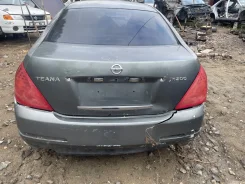Nissan Teana. J31, QR20 ����
