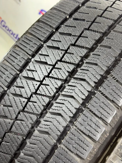 Bridgestone Blizzak VRX2. ������, ��� �����, 2020 ���, �/�, ����� 5 % ����