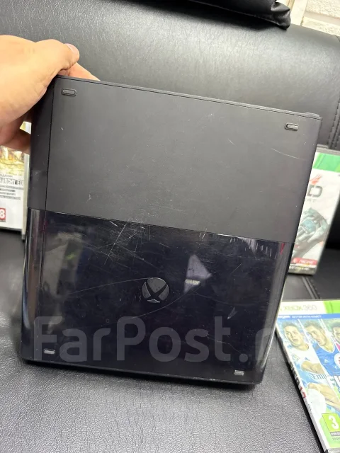 Microsoft Xbox 360 E ����
