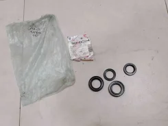 ������� Mitsubishi Space Wagon Mitsubishi MD706433 MD706433 ����