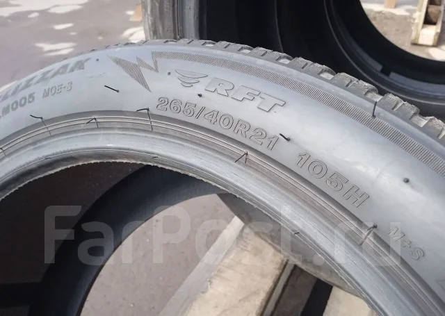 Bridgestone Blizzak LM-005