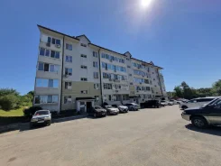 2-���������, ����� ������� 15�. �������, ���������, 56,1���.��., 4/5 ����. ��� ������� ����