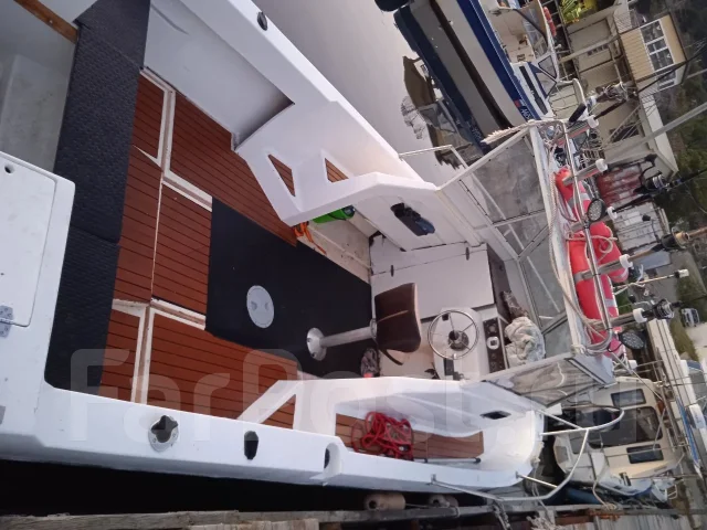 IMP Boats. 1990 ���, ����� 6,4��., ��������� ���������, 225��.�., ������ ����