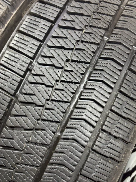Bridgestone Blizzak VRX2. ������, ��� �����, 2017 ���, �/�, ����� 5 % ����
