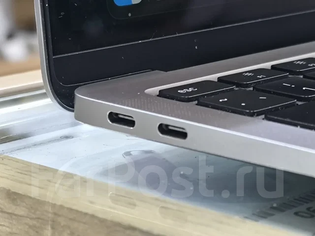 Apple MacBook Air 15. ��� 8 �� ����