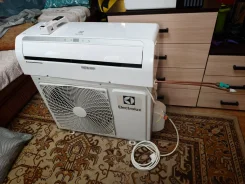 Electrolux. 25��&sup2; ����
