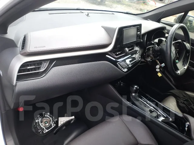 Toyota C-HR. NGX50, 8NR ����
