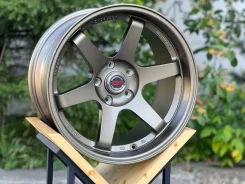 RAYS Volk Racing TE37