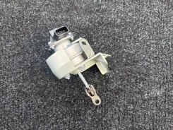 �������� ������� Mitsubishi L200 1515A322 KL1T 4N15 1515A322 ����