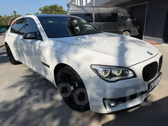 BMW 7-Series. �������, 4wd, 3.0 (320��.�.), ������, 130 000����. �� ����