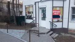 ������ �������� ��������� 44,8 ��. �. 44.8��&sup2;, ����� �������� 4, �-� �����������, 1/2 ���� ����