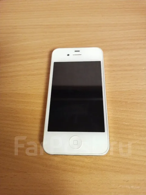 Apple iPhone 4. �/�, 8 ��, �����, 3G ����