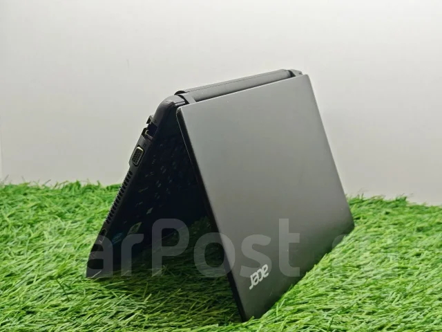 Acer TravelMate. 11.6", 1,5����, ��� 2048 ��, ���� 320���, WiFi: 1, Bluetooth: 1 ����