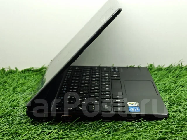 Acer TravelMate. 11.6", 1,5����, ��� 2048 ��, ���� 320���, WiFi: 1, Bluetooth: 1 ����
