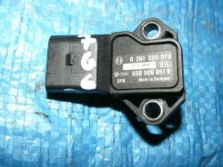 ������ ��������� Volkswagen Passat 3C2 BWA 038906051D 038906051D ����