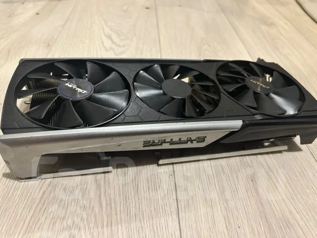 Radeon RX 5700 XT ����