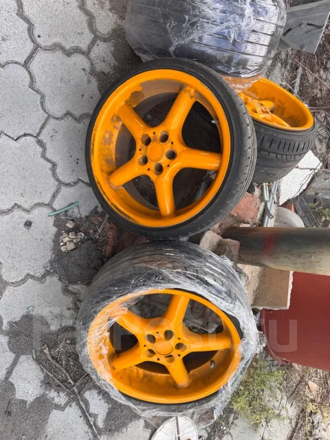 Brock. 8.5/9.5x18", 5x100, ET35/28, �� 73,1���. ����