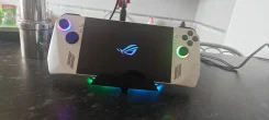 Asus ROG Ally ����