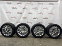 ������ Nissan ENKEI BRIDGESTONE REGNO GR-12 ����