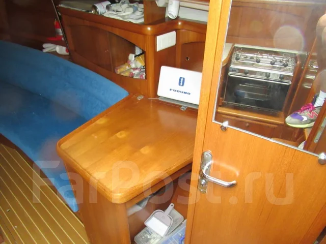 Sun Odyssey 32.2. ����� 9,8��., 2000 ���. ��� ����� �� ������������ ����