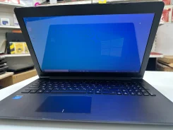 Asus X553MA. 15.6", 2,5����, ��� 4 ��, ���� 128���, WiFi: 1, Bluetooth: 1, ����������� �� 2��. ����