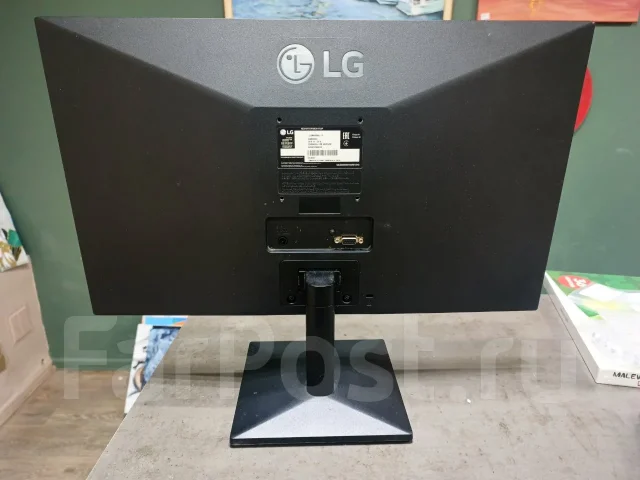 LG. 21.5", ���������� �� (LCD, LED, QLED) ����