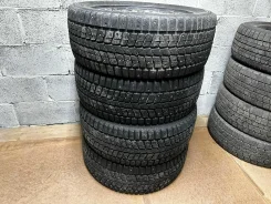Dunlop SP Winter Ice 01. ������, ����������, 2013 ���, �/�, ����� 40 % ����