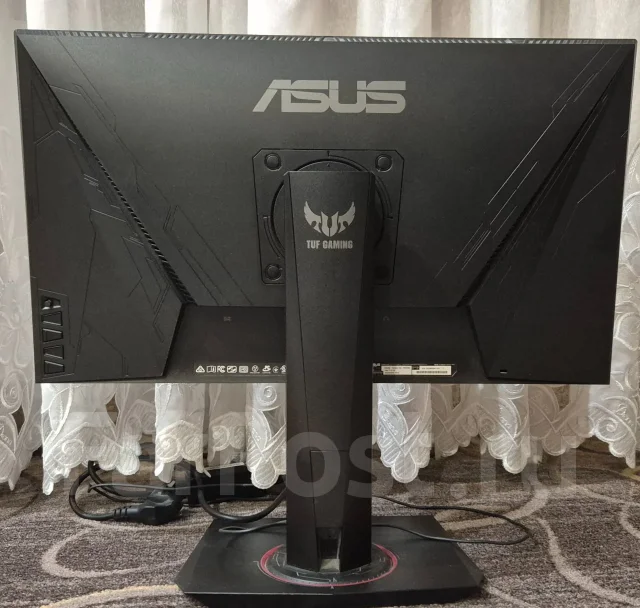 Asus. 24.5", ���������� �� (LCD, LED, QLED) ����
