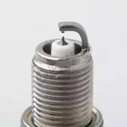 ����� ��������� 1��. Mazda 323-929 1.6-3.0, Ford Escort 1.1-1.6 80-01 Denso IQ20TT4 IQ20TT4 ����