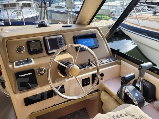 Yamaha CR-27. 1998 ���, ����� 10,3��., ��������� ���������, 250��.�., ������ ����
