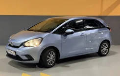 Honda Fit. ��� �������� ����
