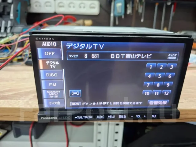 Panasonic CN-R300D ����
