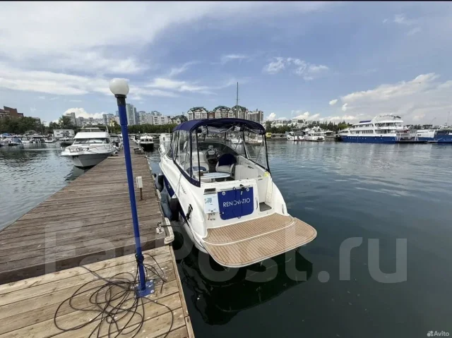 Bayliner. 2007 ���, ����� 8��., ��������� ������������, 350��.�., ������ ����