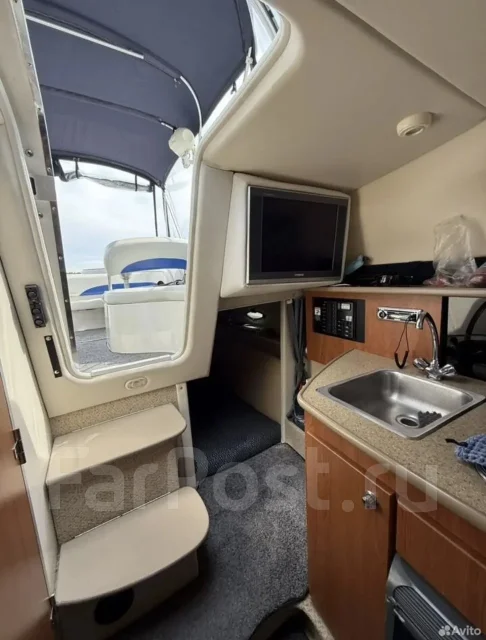 Bayliner. 2007 ���, ����� 8��., ��������� ������������, 350��.�., ������ ����