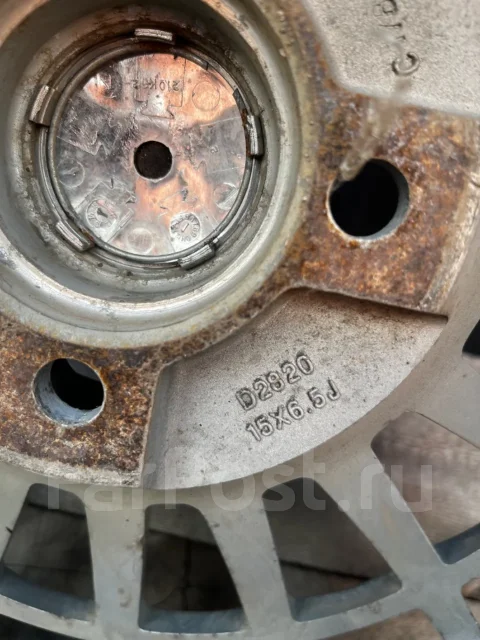 Sakura Wheels. 6.5x15", 4x100, ET36 ����