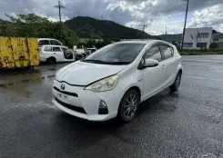 ���� ��������� Toyota AQUA 2012 4351252110 NHP10 1NZ-FXE, �������� 4351252110 ����