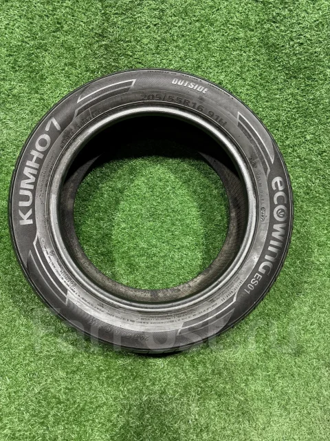 Kumho Ecowing ES01 KH27. ������, �/�, ����� 40 % ����