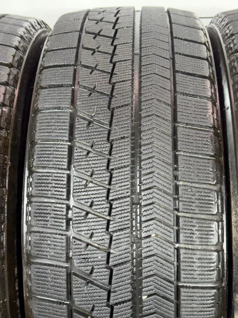 Bridgestone Blizzak VRX. ������, ��� �����, 2016 ���, �/�, ����� 5 % ����