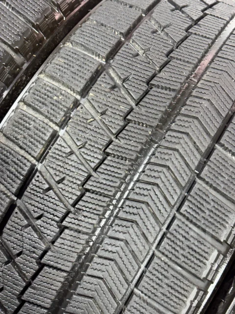 Bridgestone Blizzak VRX. ������, ��� �����, 2016 ���, �/�, ����� 5 % ����