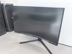 Samsung. 32" ����