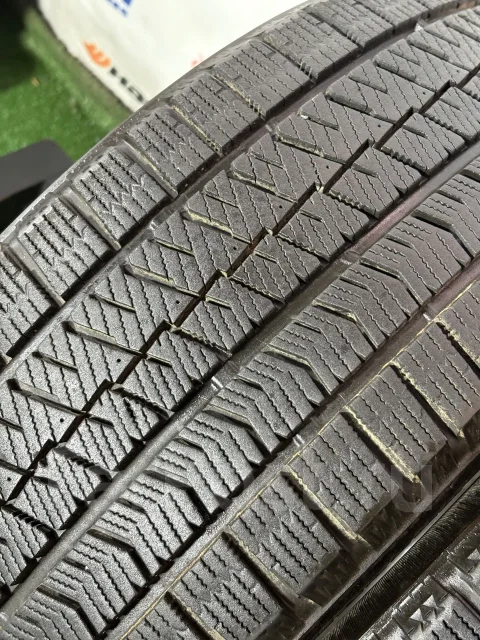 Bridgestone Blizzak VRX2. ������, ��� �����, 2017 ���, �/�, ����� 5 % ����