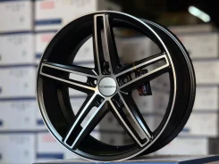 Vossen CV5. 8.0x18", 5x114.3, ET40, �� 73,1���. ����