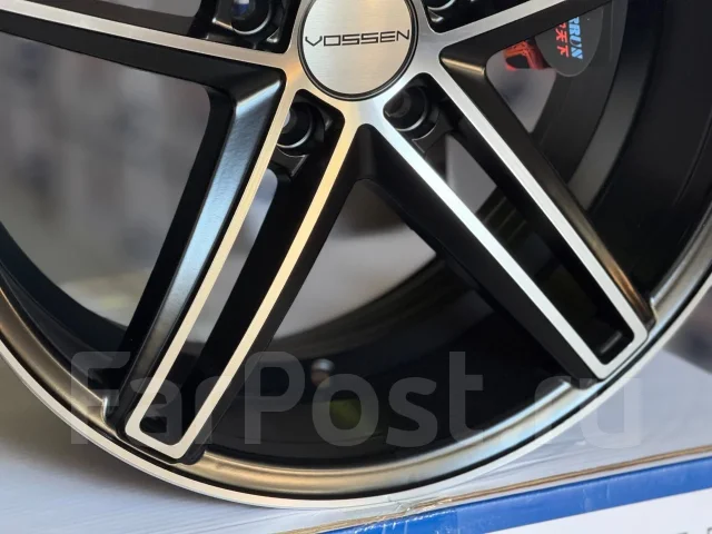 Vossen CV5. 8.0x18", 5x114.3, ET40, �� 73,1���. ����