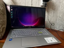 Asus VivoBook 15. 15.6", ��� 8 ��, WiFi: 1, Bluetooth: 1 ����
