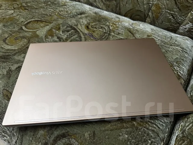 Asus VivoBook 15. 15.6", ��� 8 ��, WiFi: 1, Bluetooth: 1 ����