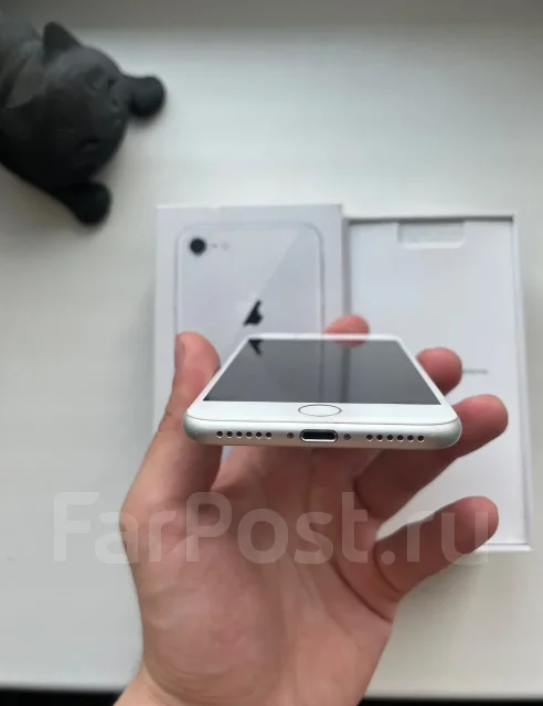 Apple iPhone 8. �/�, 256 ��, �����, 4G LTE, ������� �������, ������������ ������� ����